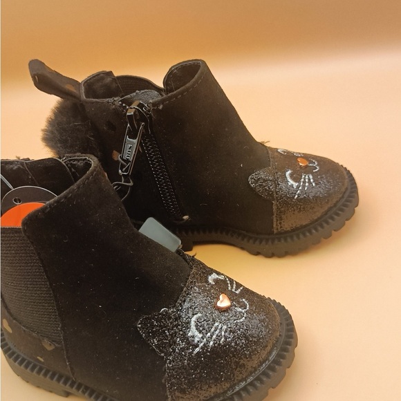 Wonder Nation Black Kids Boots with Cat Face - Picture 7 of 10